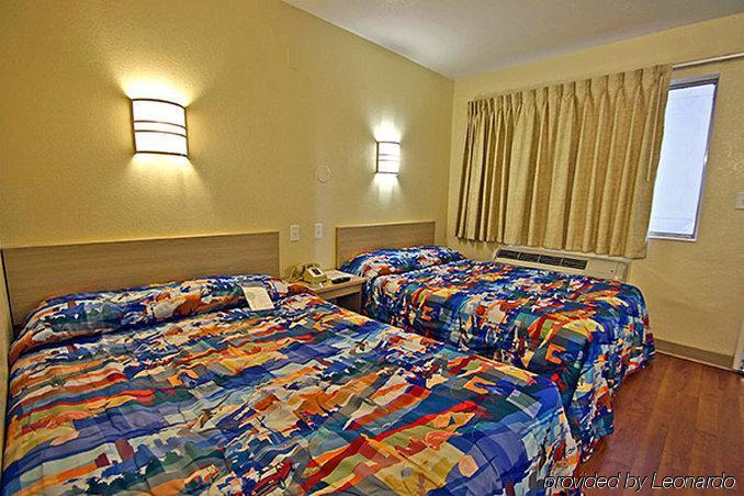 Motel 6-Mcallen, Tx Екстер'єр фото
