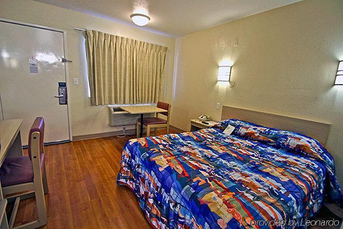 Motel 6-Mcallen, Tx Екстер'єр фото